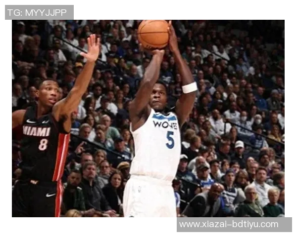 戈贝尔表现低迷仅得5分4板失误频繁犯规困扰球队